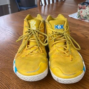Nike men’s basketball shoes Kyrie 4 Kix Cereal